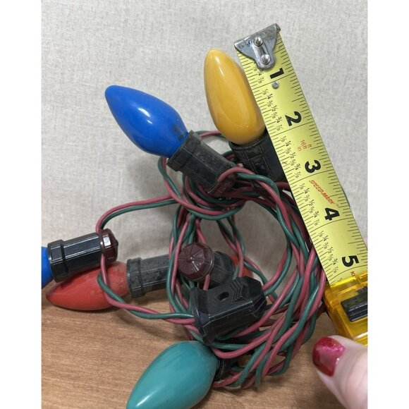 Vintage Light Strand Christmas Lights C9 Green/red Wire 7 Bulb Works - Picture 4 of 4